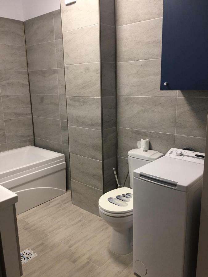 Umi Apartment Alezzi Resort Năvodari Exteriör bild